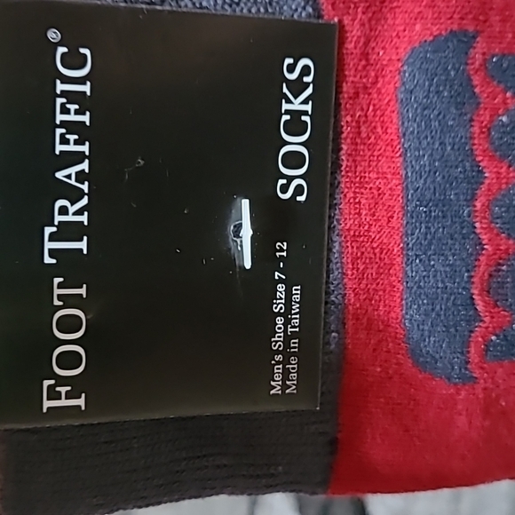 MMM BEER THEMED NOVELTY CREW SOCK - Picture 4 of 6